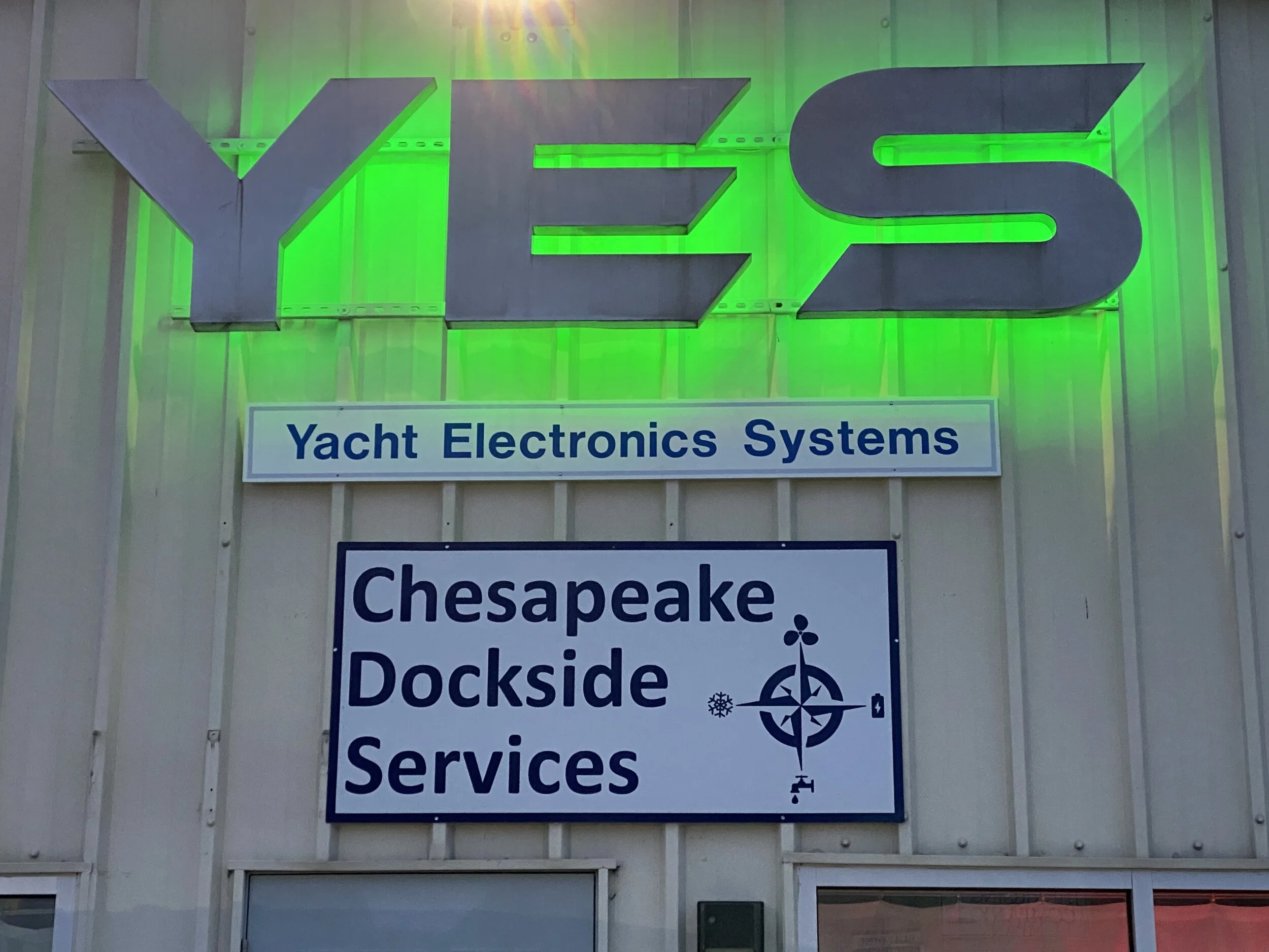 Yacht Electronics Services and Chesapeake Dockside signs