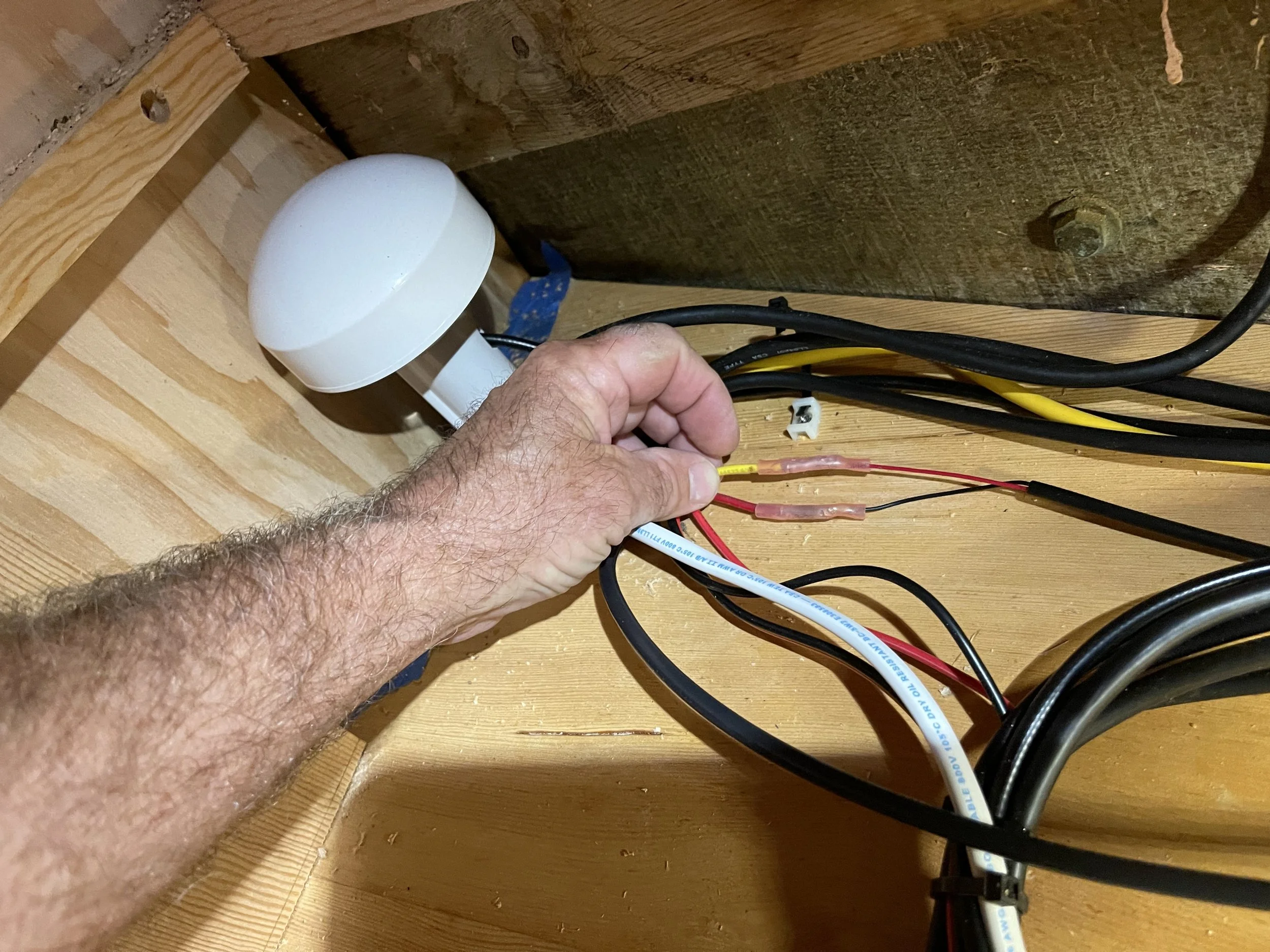 Maryland Dove AIS and antenna project — photo 4