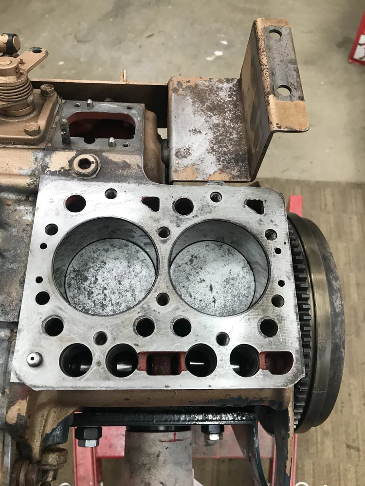 Universal Diesel M10 engine rebuild — photo 5