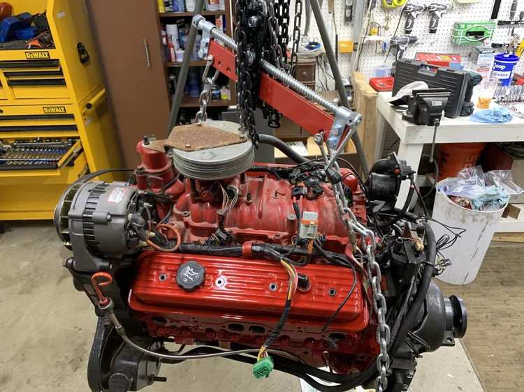 5.0L Volvo Penta engine rebuild — photo 4