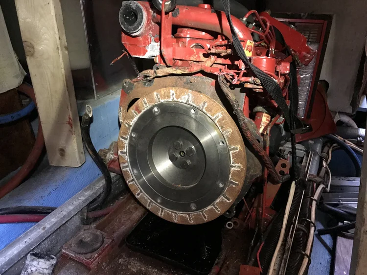 Westerbeke 8 kW genset repair — photo 2
